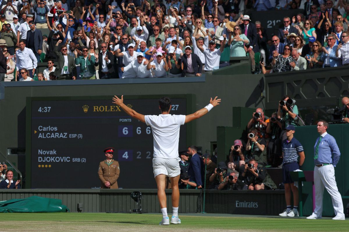 Carlos Alcaraz, triumfător la Wimbledon (foto: Imago)