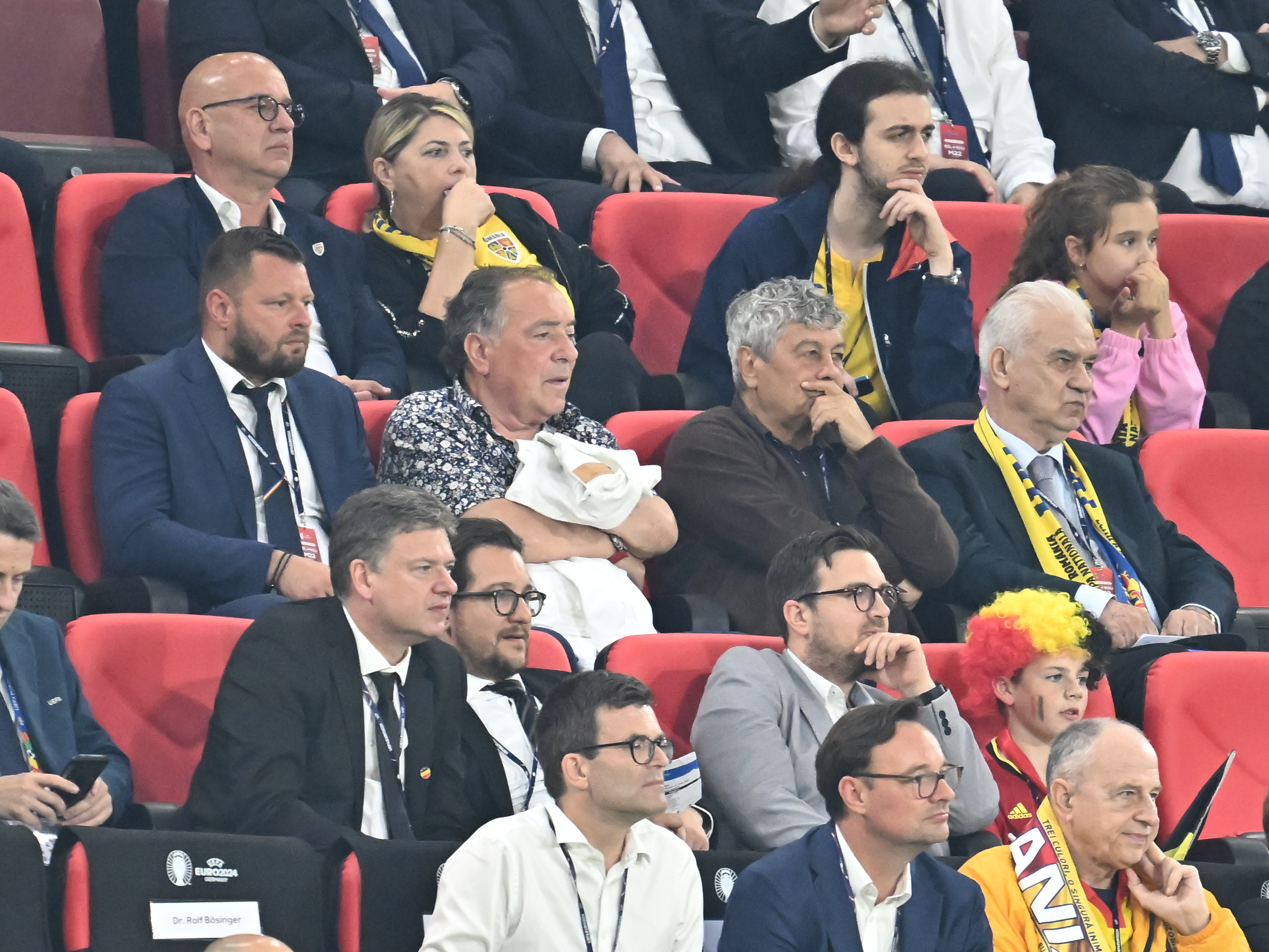 Marius Niculae, Marcel Raducanu, Mircea Lucescu si Anghel Iordanescu la Koln. (Sursa foto: Sportpictures)