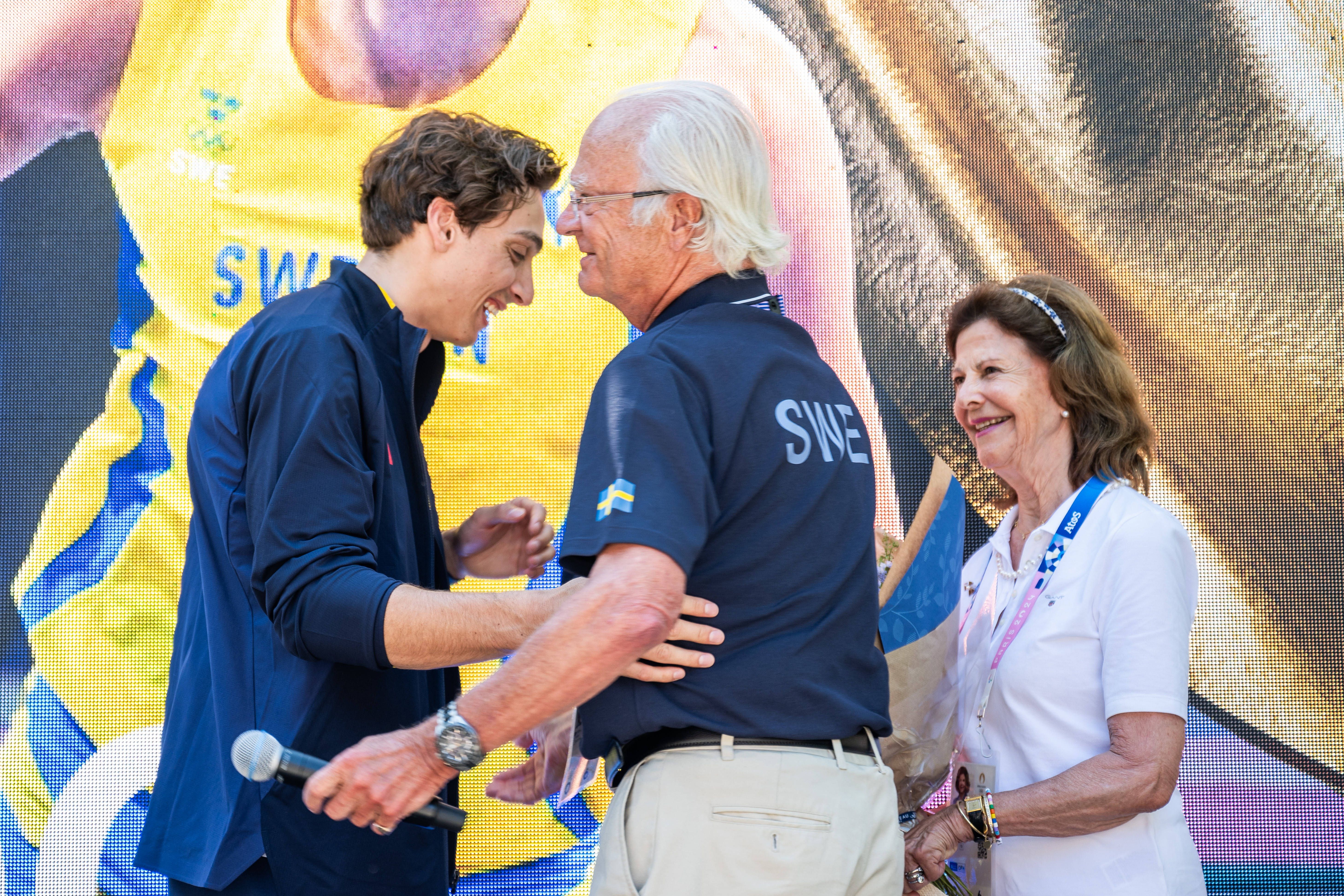 Armand Duplantis, felicitat de regele și regina Suediei Foto: Imago