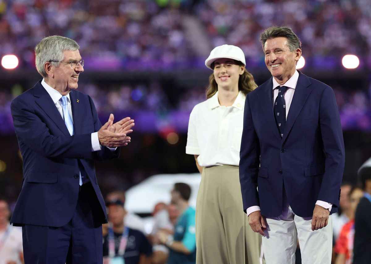 Thomas Bach (stânga) pare că îi predă ștafeta viitorului lider CIO, Sebastian Coe (Foto: Imago)