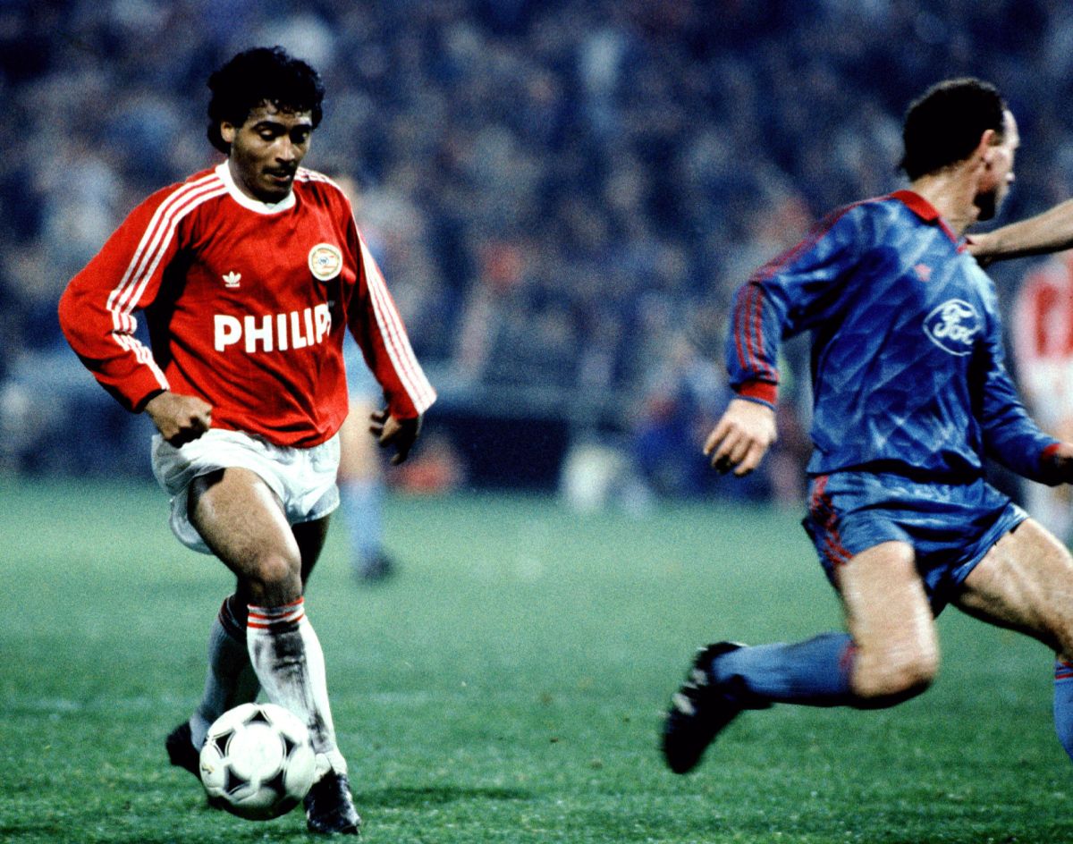 Acțiunea devastatoare a lui Romario la PSV - Steaua 5-1, în 1989 Foto: Imago