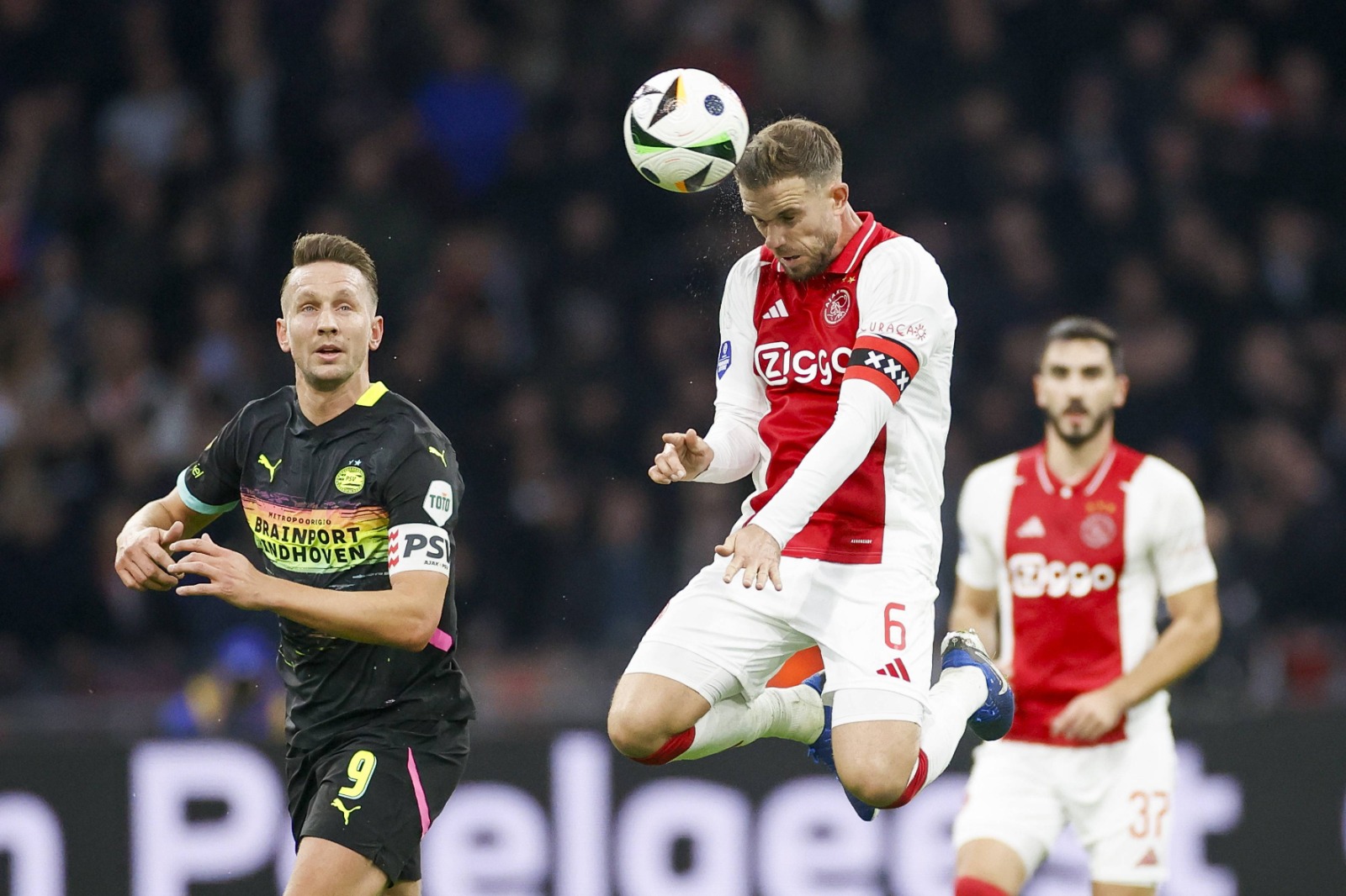 Jordan Henderson, căpitanul lui Ajax Foto: Imago