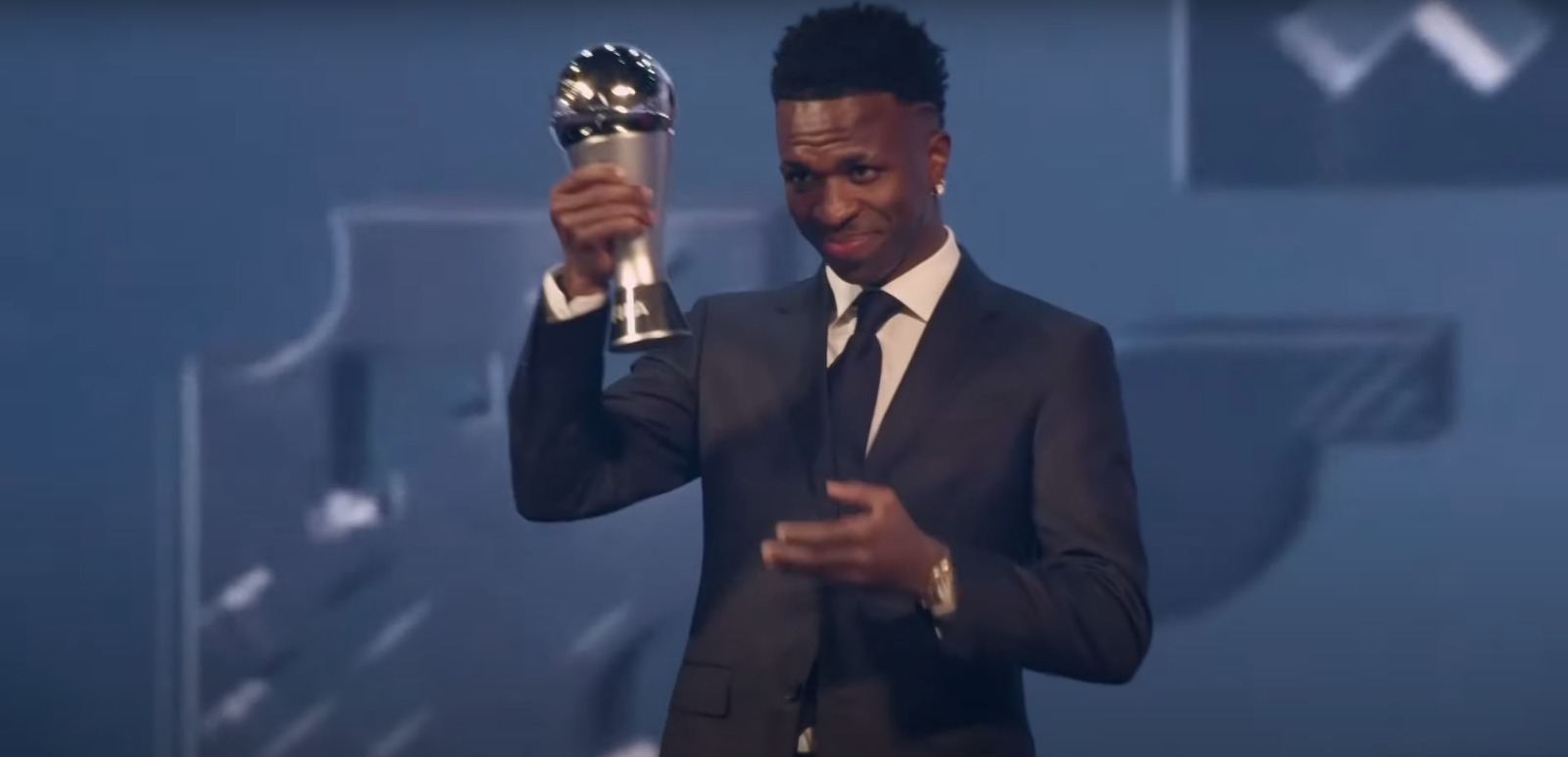 Vinicius, desemnat cel mai bun jucător din lume de FIFA/ Captură Ecran Youtube @FIFA