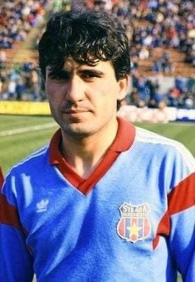 Hagi a jucat la Steaua din 1987 până în 1990