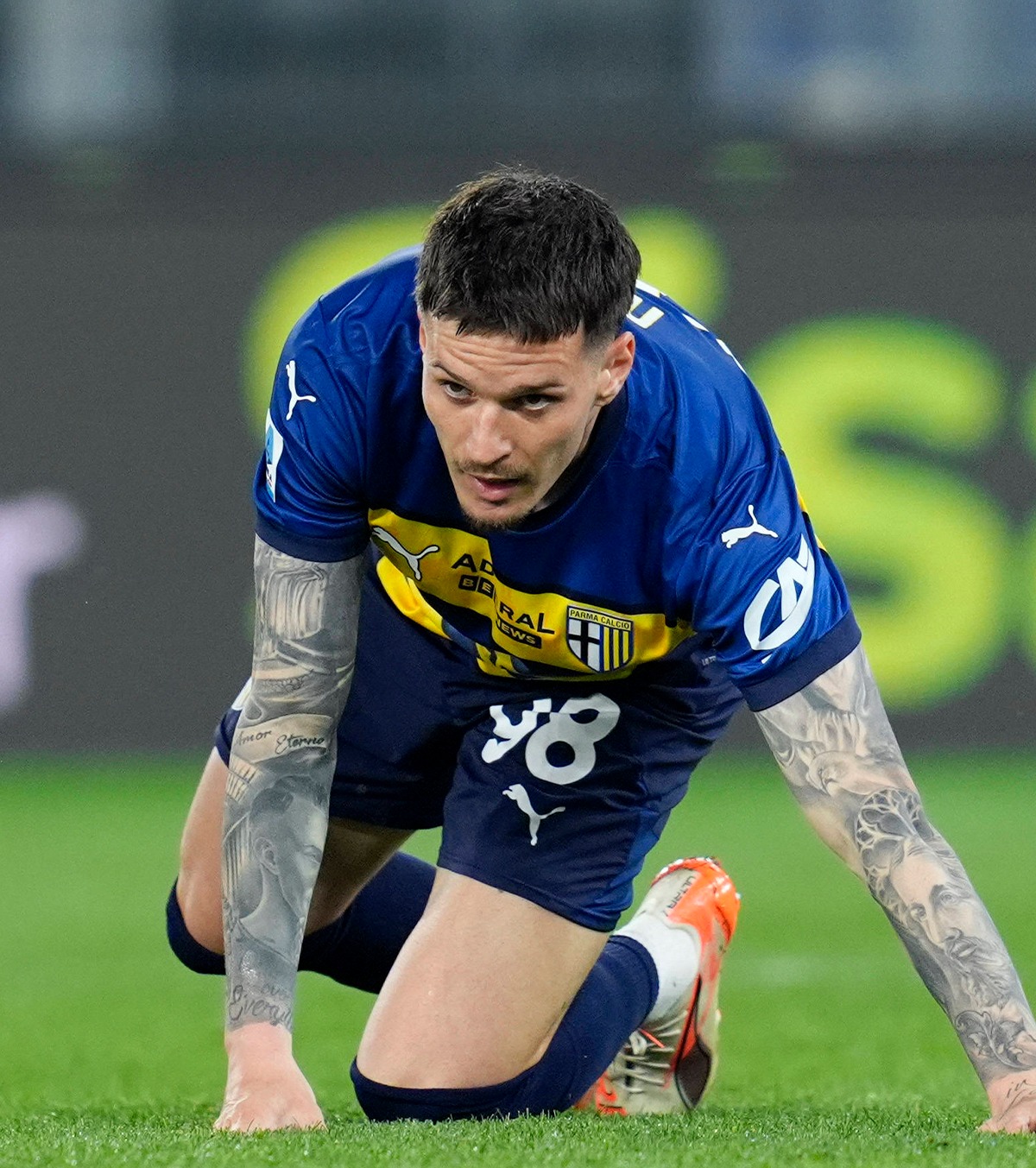 Pleacă Man?  Gestul care ar putea arăta   despărțirea  „tricolorului” de Parma