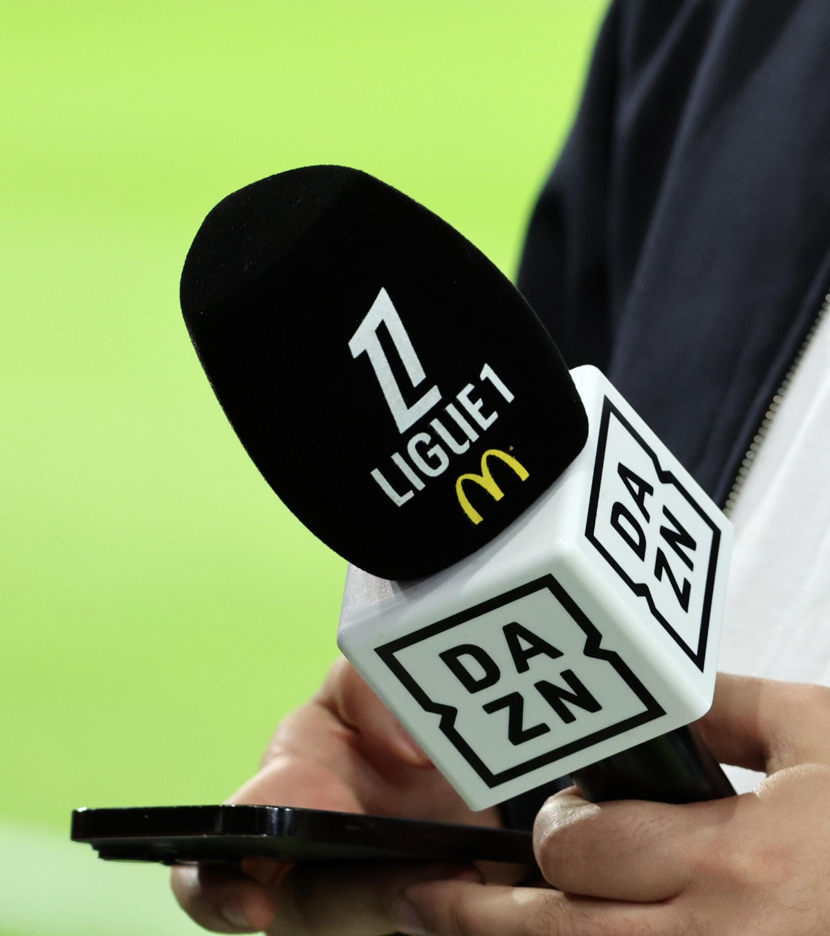 Criză în fotbalul francez  DAZN a rupt contractul cu Ligue 1: acuzații grave! Cluburile riscă să intre în   colaps financiar